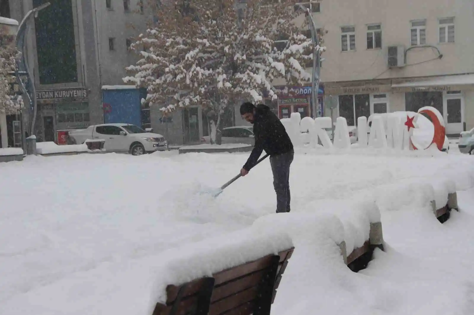 Malazgirt’te kar yağışı