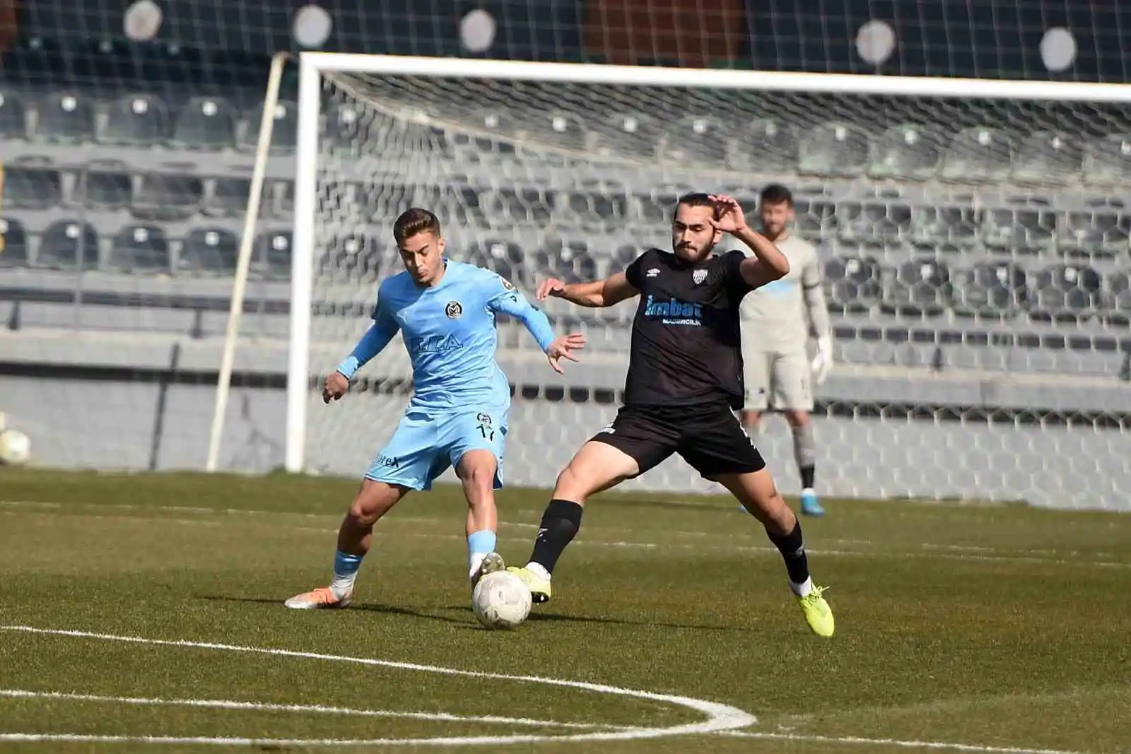 Manisa FK, hazırlık maçında Somaspor'u 1-0 mağlup etti
