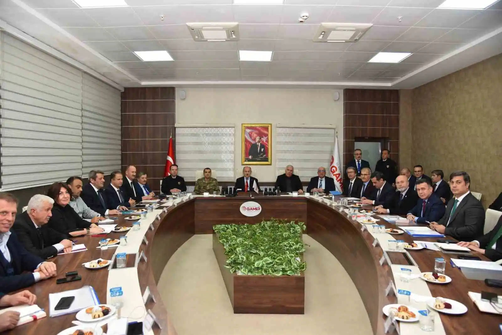 Manisa'ya gelen depremzede sayısı 5 bin 459'a ulaştı