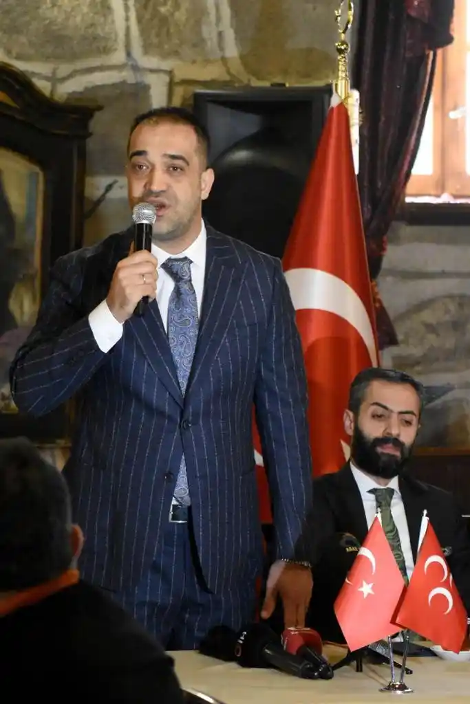 MHP Erzurum İl Başkanı Adem Yurdagül, "Türkiye, 6'lı Masa denilen zillet ittifakının umurunda bile değil"