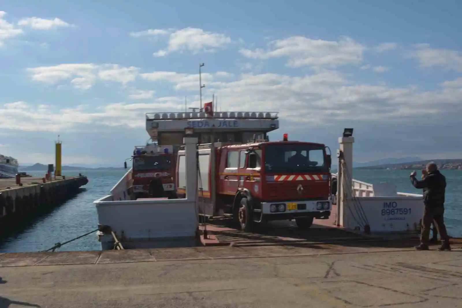 Midilli Adası’ndan Ayvalık’a gelen Yunan arama kurtarma timleri Kahramanmaraş’a gitti
