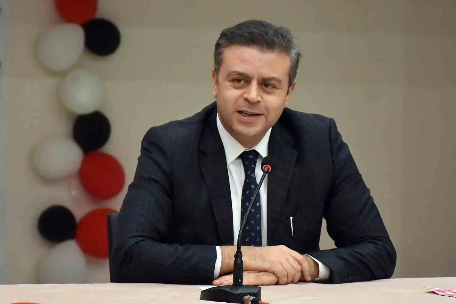 Müdür Akmeşe'den öğrencilere ikinci yarıyıl mesajı