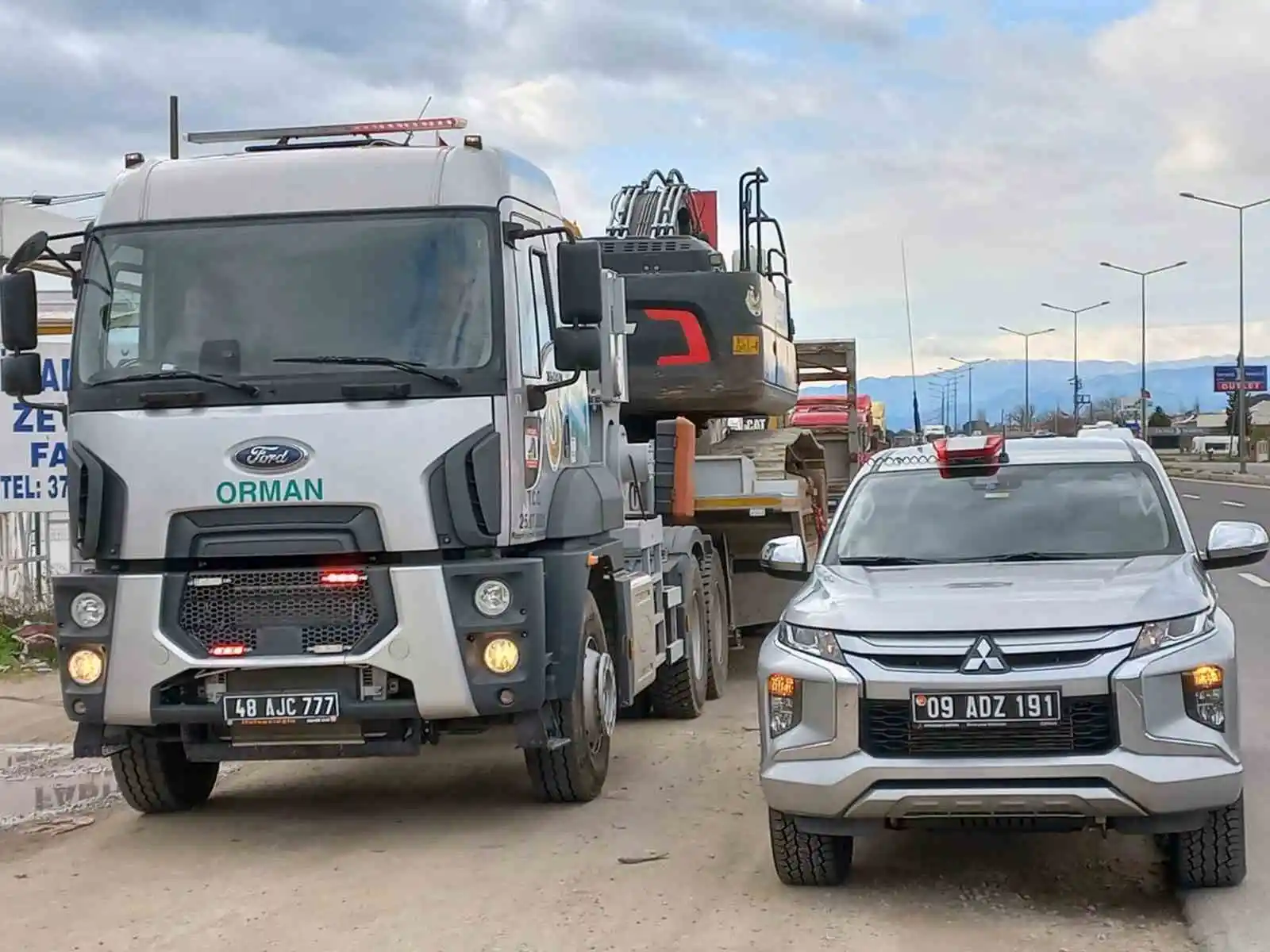 Muğla'dan deprem bölgesine 31 TIR yardım gönderildi