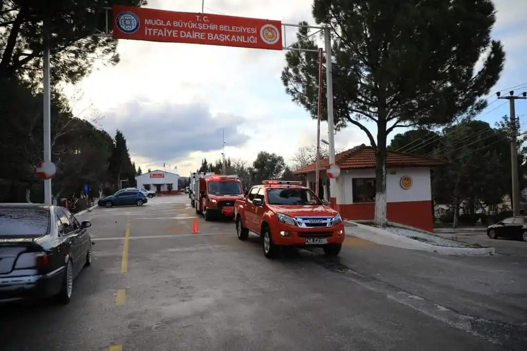 Muğla'dan deprem bölgesine yardım için yola çıktılar
