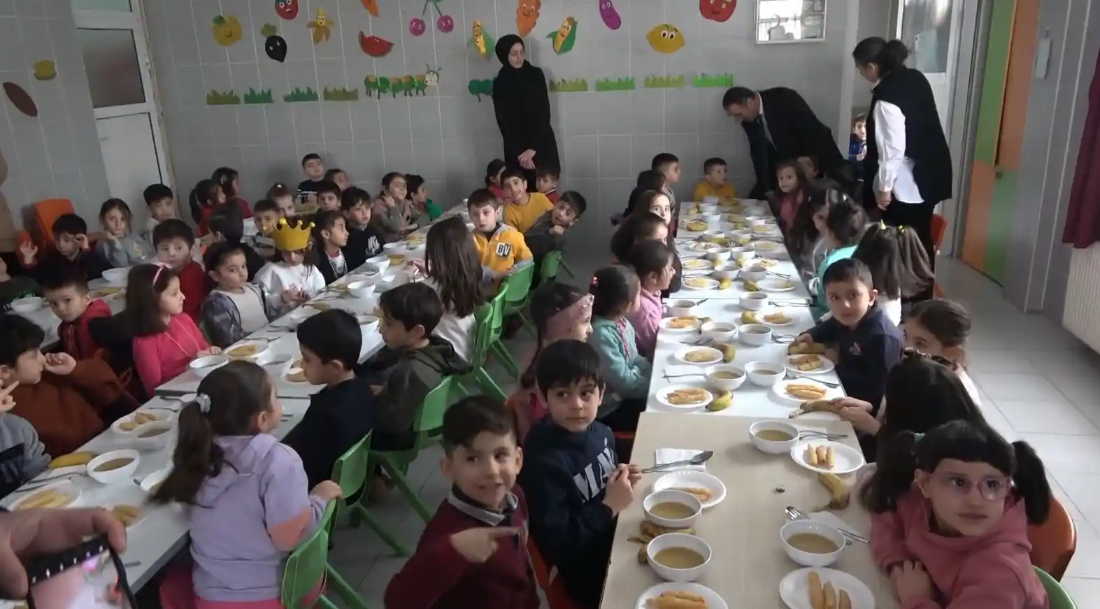 Muş'ta öğrencilere ücretsiz yemek hizmeti
