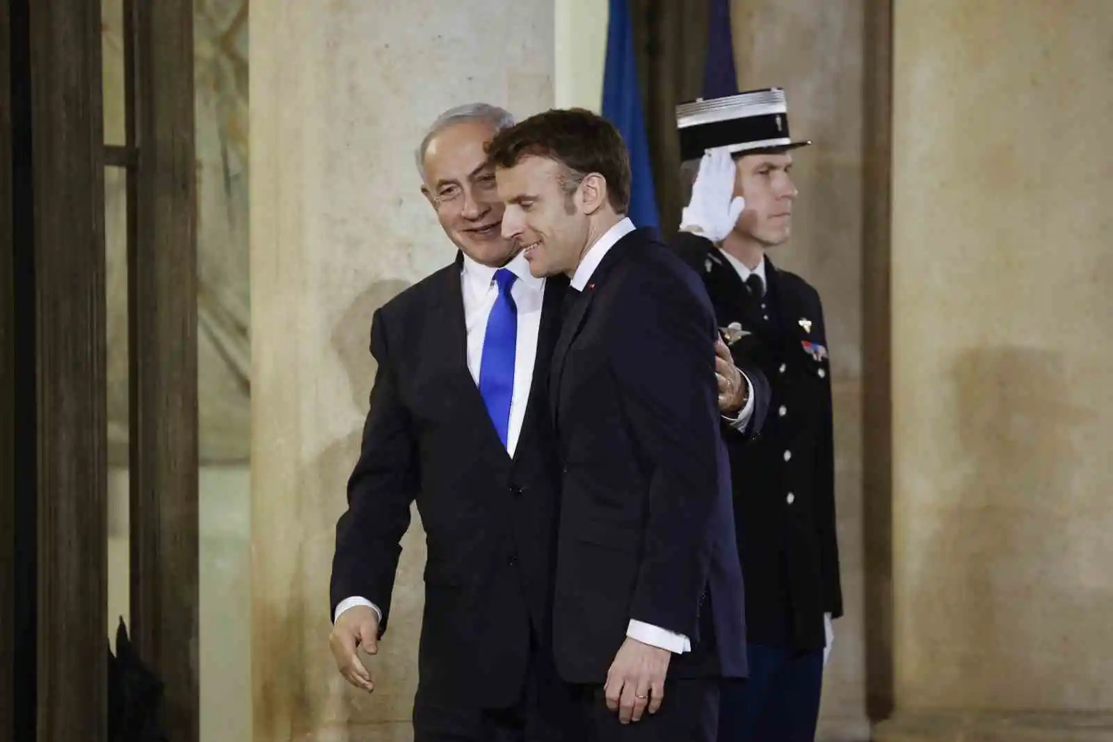 Netanyahu ve Macron, Paris’te bir araya geldi