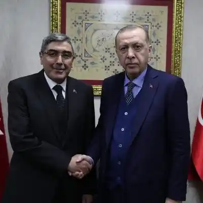 Özkeçeci, milletvekili adaylığı için görevinden ayrılarak istifa ediyor
