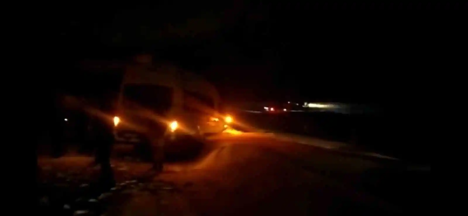 Panor Dağı'nda mahsur kalan 20 araç ve 60 kişi kurtarıldı