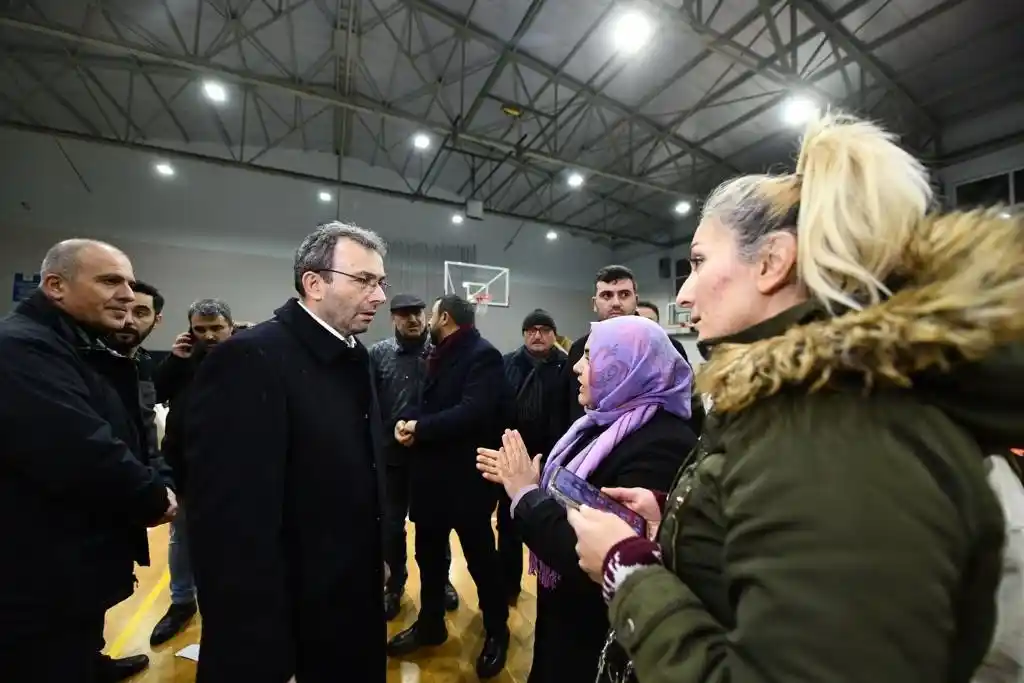 Pendik’ten deprem bölgesine yardım eli