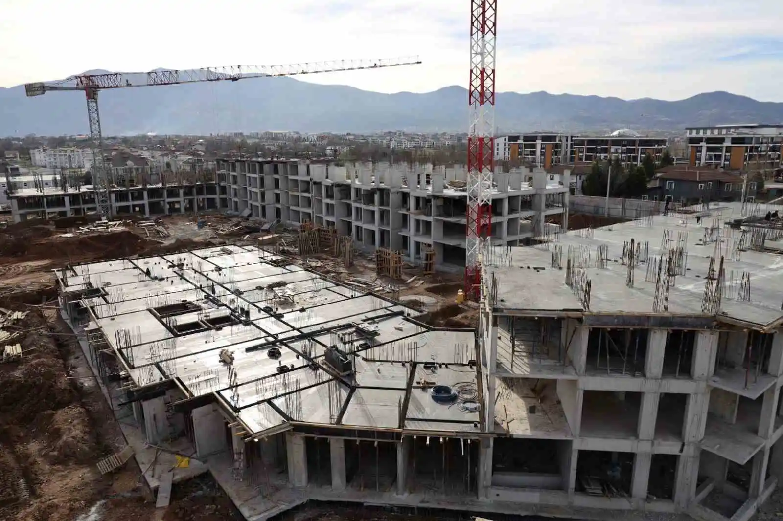 Sağlık Kent Konutları’na 24 saatte 456 başvuru