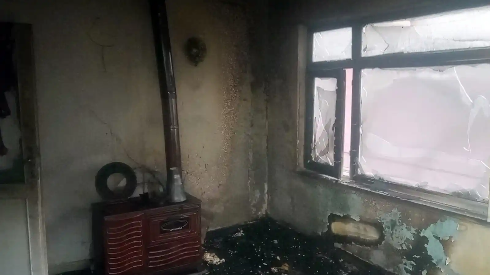 Sakarya’da ev yangını
