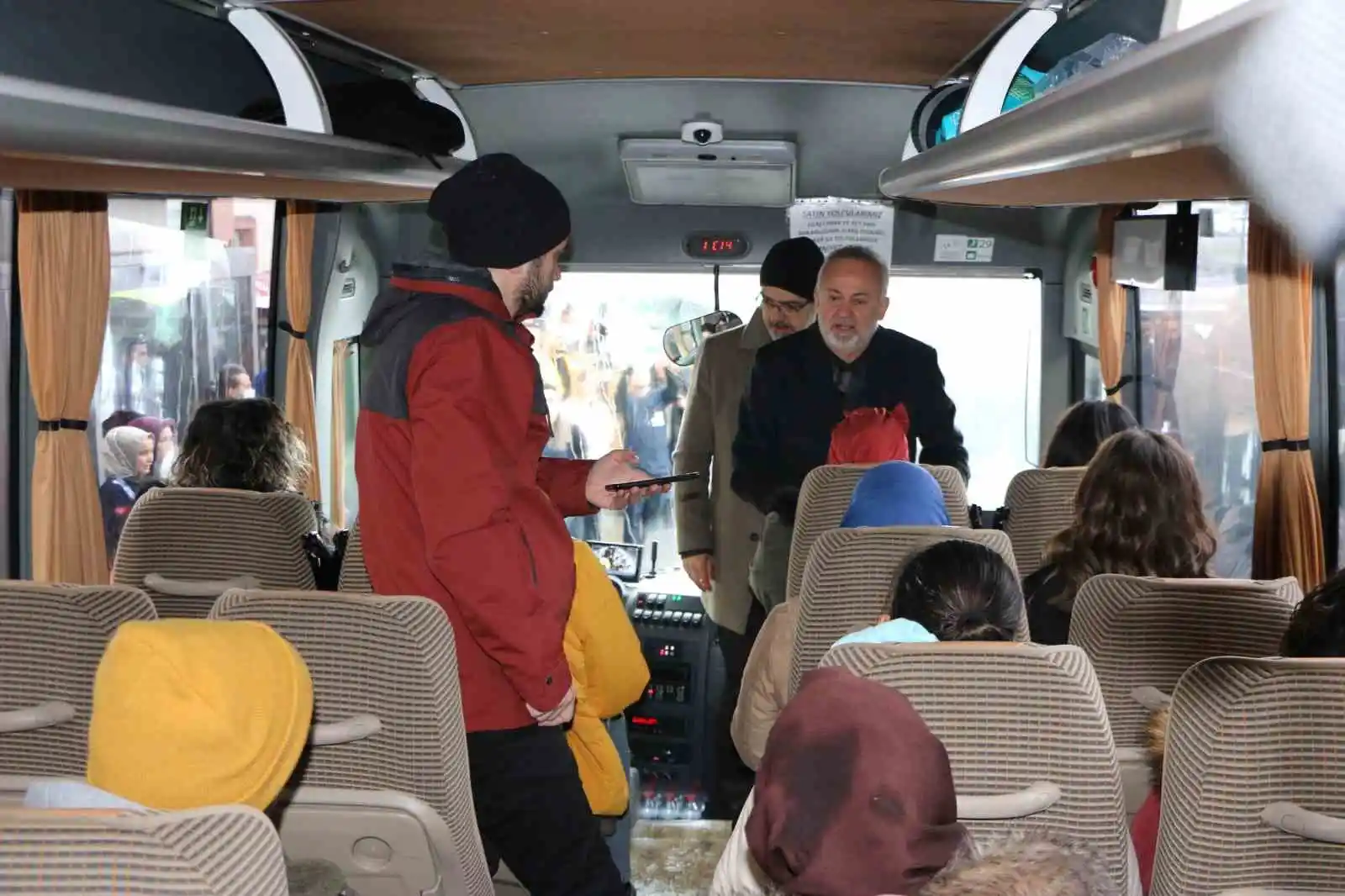 Sakarya’dan deprem bölgesine 160 kişilik sağlık ordusu