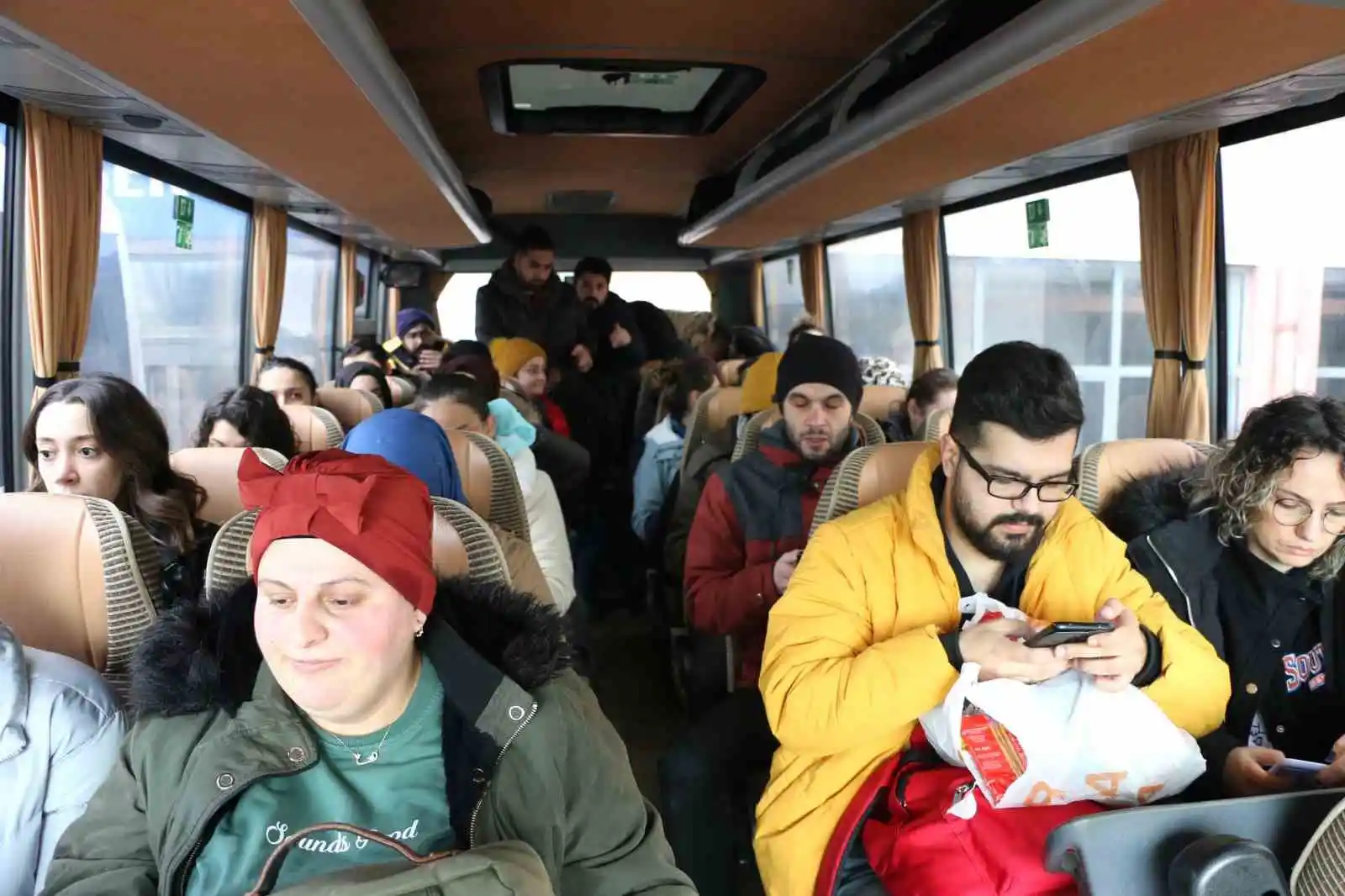 Sakarya’dan deprem bölgesine 160 kişilik sağlık ordusu