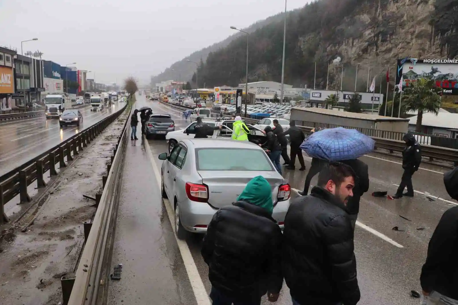 Samsun’da 8 araçlı trafik kazaları: 1 yaralı
