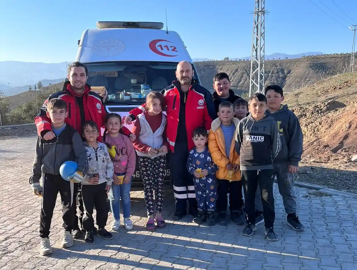 Samsun’dan 348 sağlıkçı deprem bölgesinde görev yaptı
