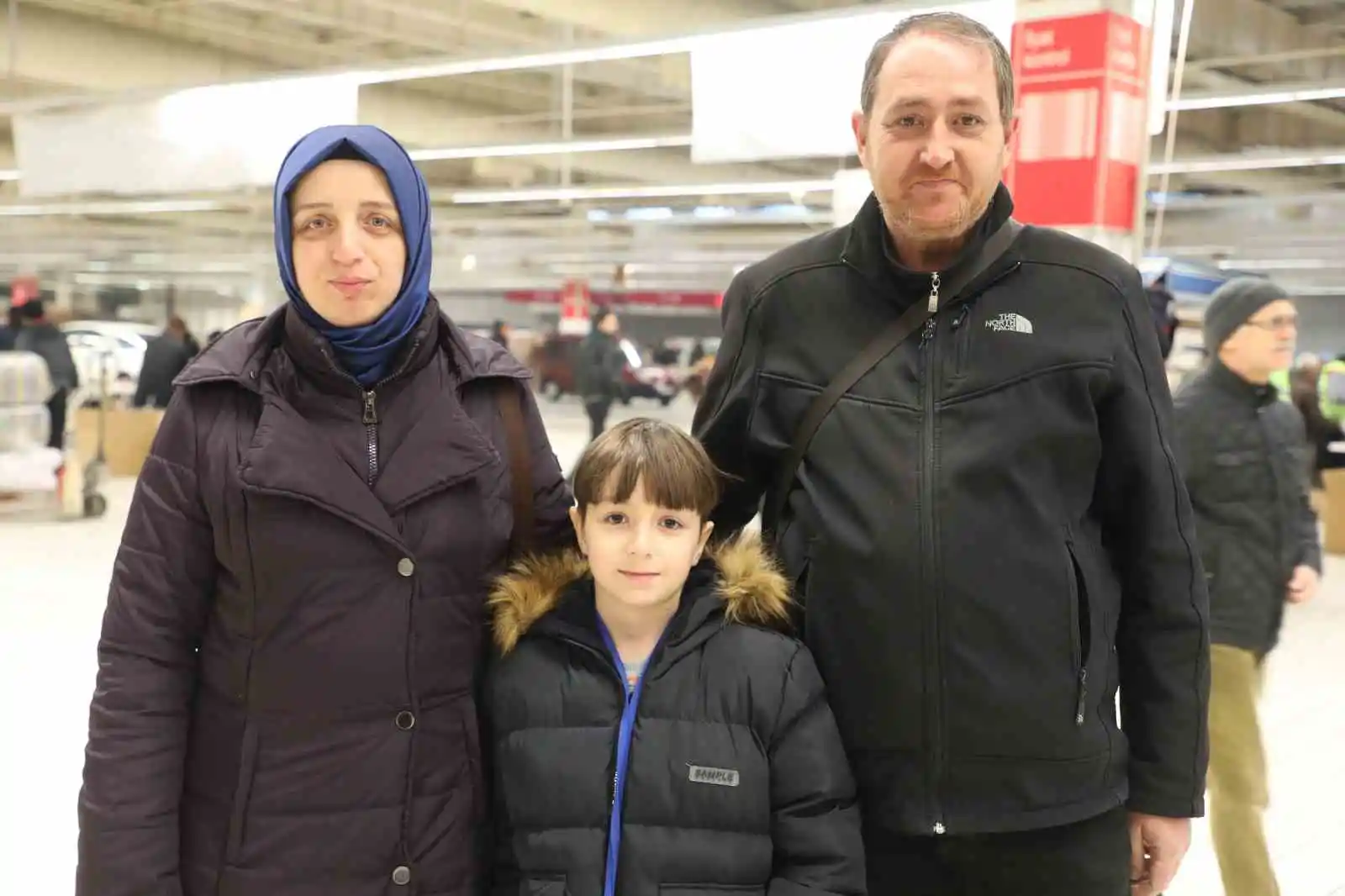 Sivri kardeşlerden duygulandıran bağış