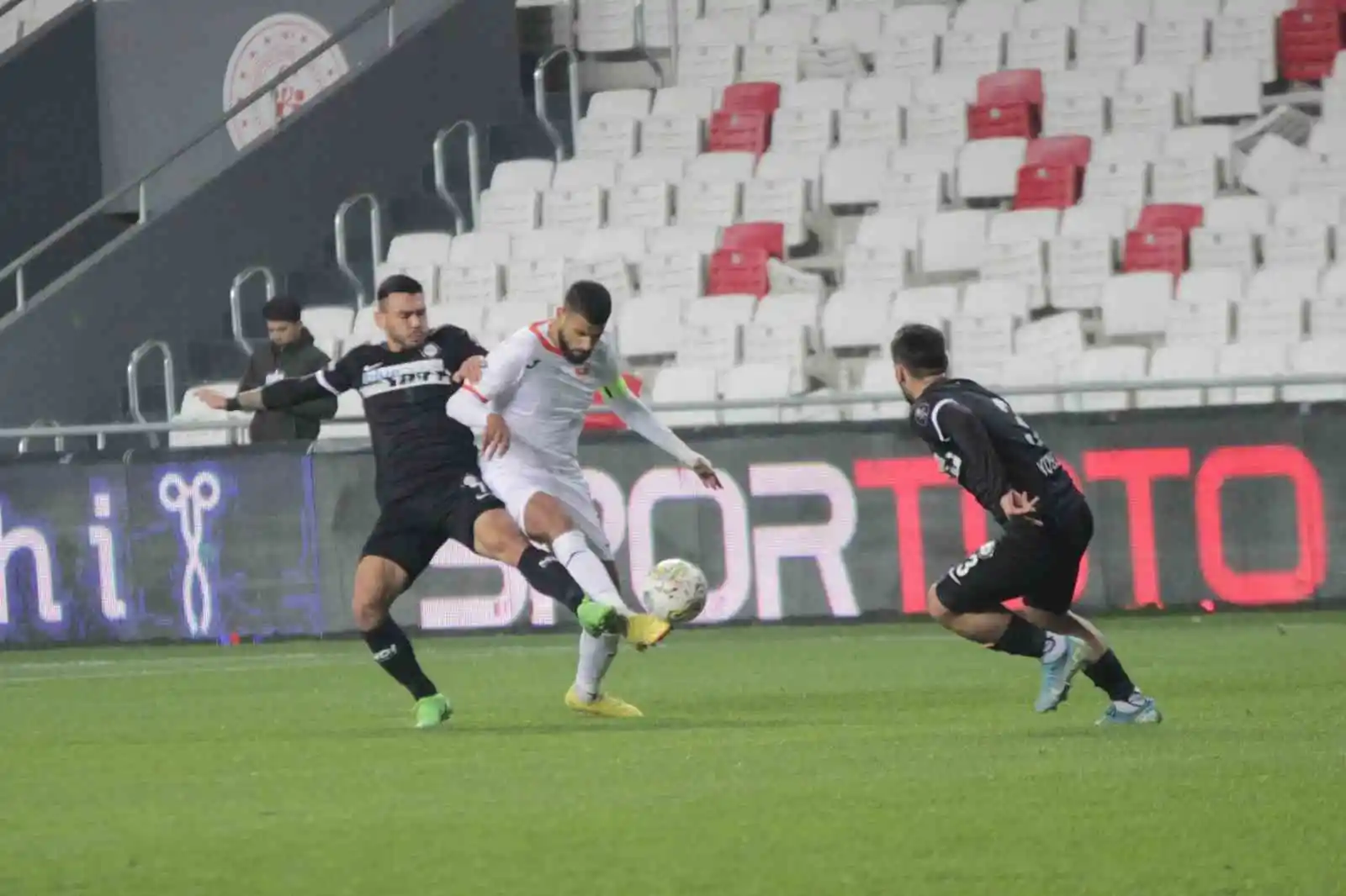 Spor Toto 1. Lig: Altay: 0 - Adanaspor: 1