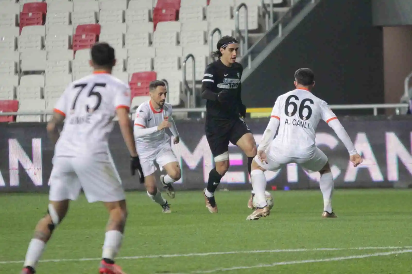 Spor Toto 1. Lig: Altay: 0 - Adanaspor: 1
