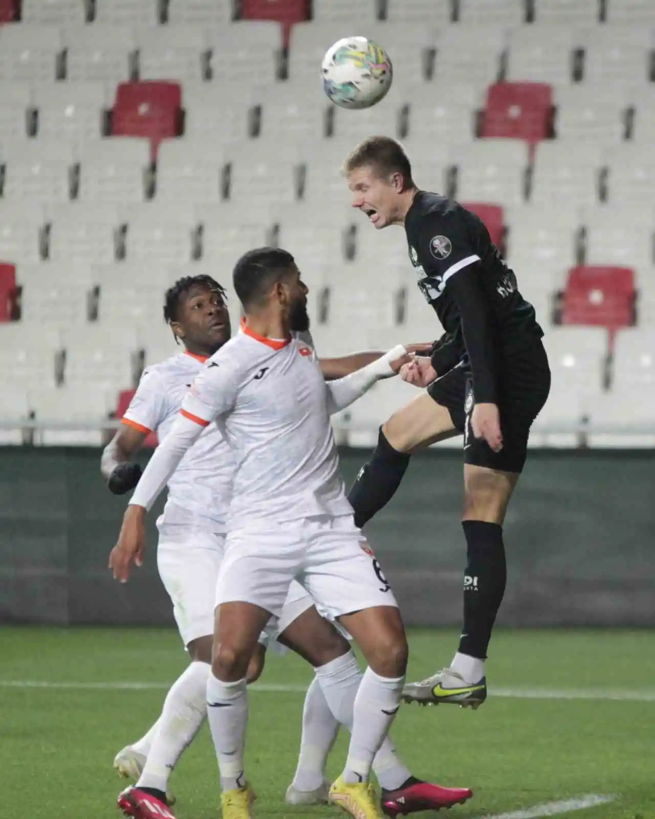 Spor Toto 1. Lig: Altay: 0 - Adanaspor: 1