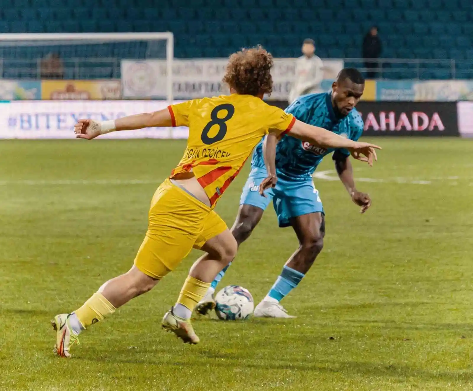Spor Toto 1. Lig: Çaykur Rizespor: 5 - Yeni Malatyaspor: 1