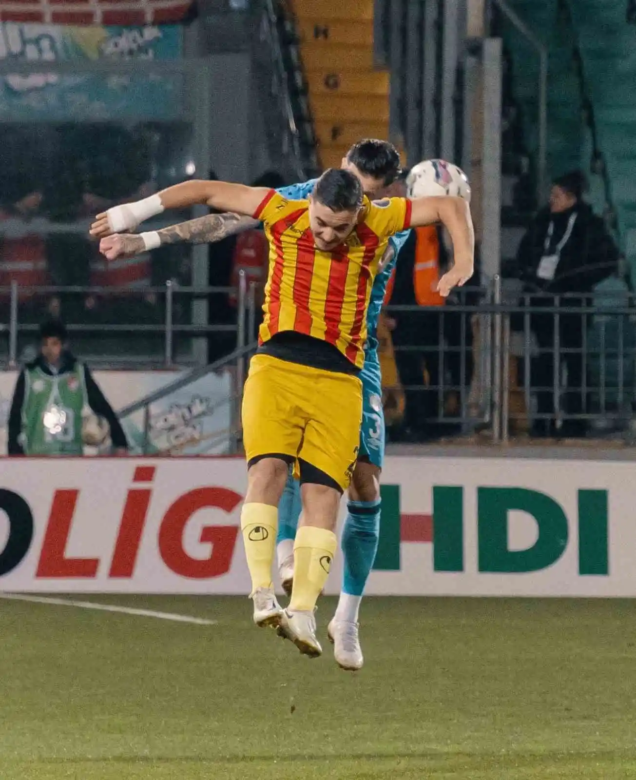 Spor Toto 1. Lig: Çaykur Rizespor: 5 - Yeni Malatyaspor: 1