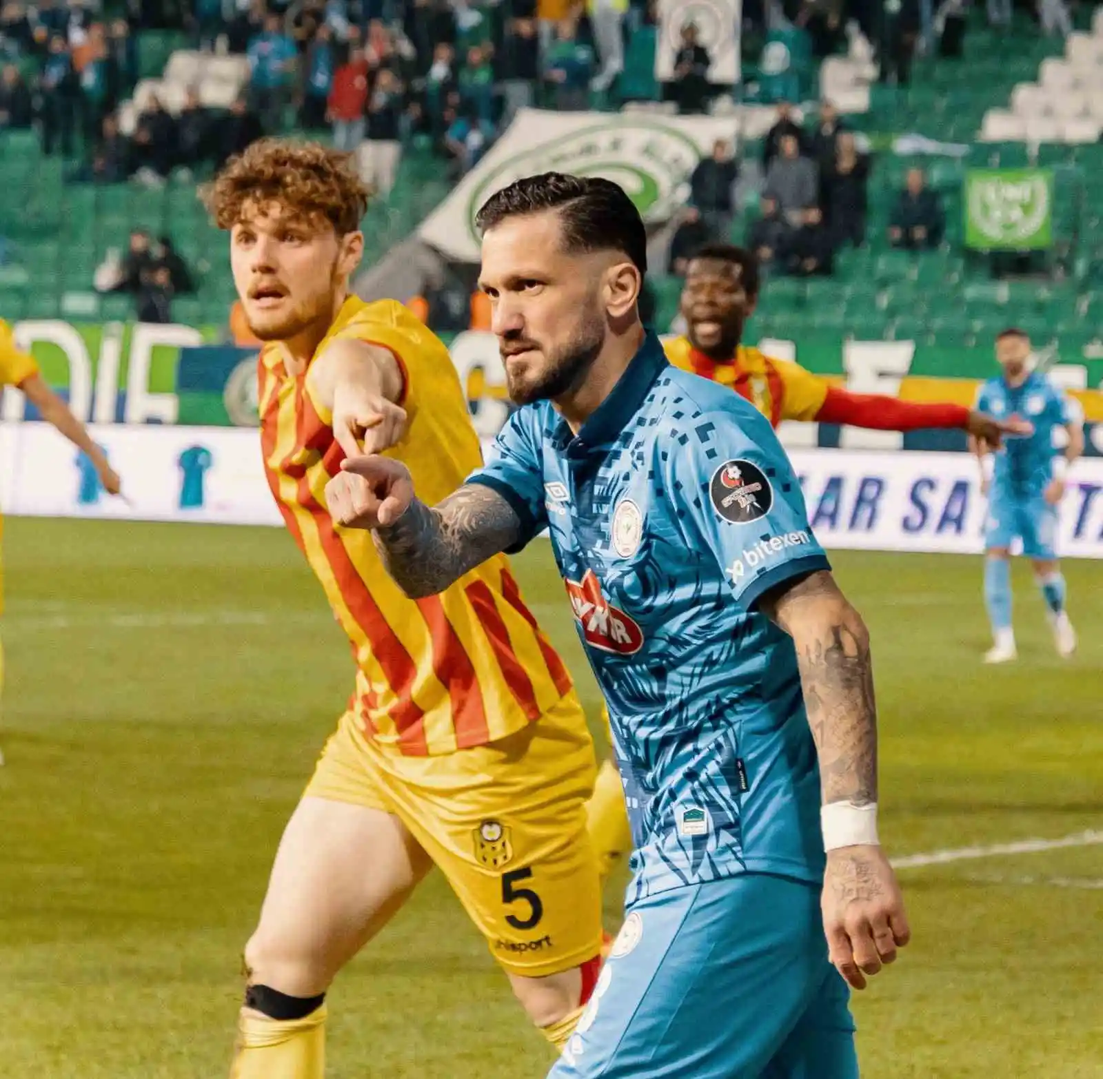 Spor Toto 1. Lig: Çaykur Rizespor: 5 - Yeni Malatyaspor: 1
