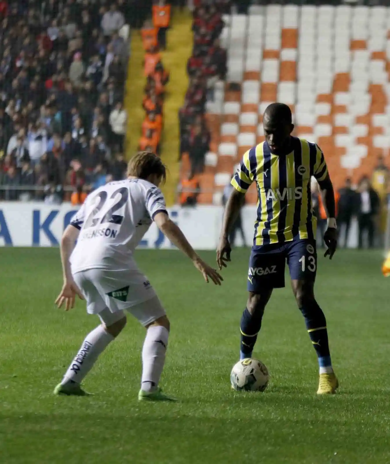 Spor Toto Süper Lig: Adana Demirspor: 1 - Fenerbahçe: 1 (Maç sonucu)
