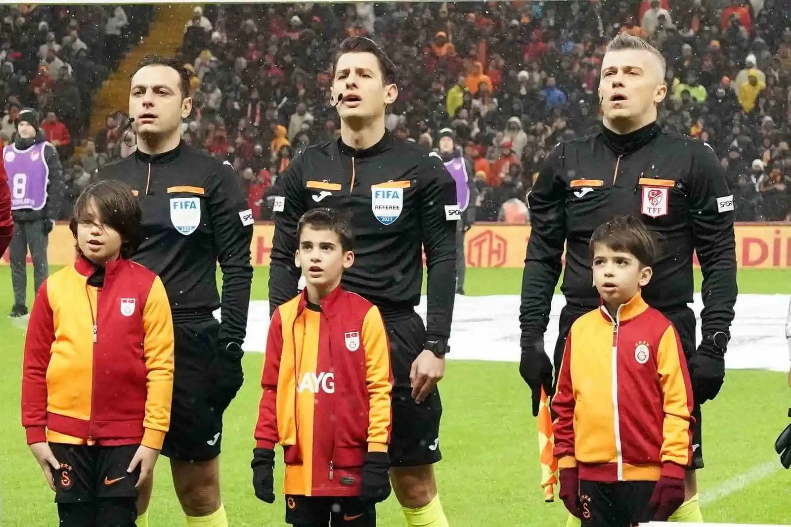 Spor Toto Süper Lig: Galatasaray: 1 - Trabzonspor: 1 (Maç devam ediyor)
