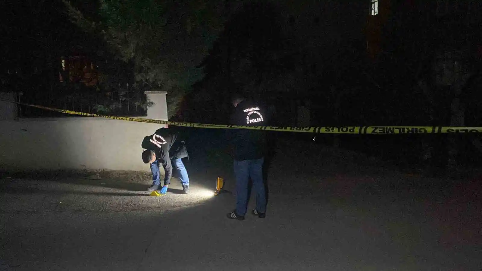 Tartıştığı genci silahla yaralayıp kaçmıştı, yakayı ele verdi