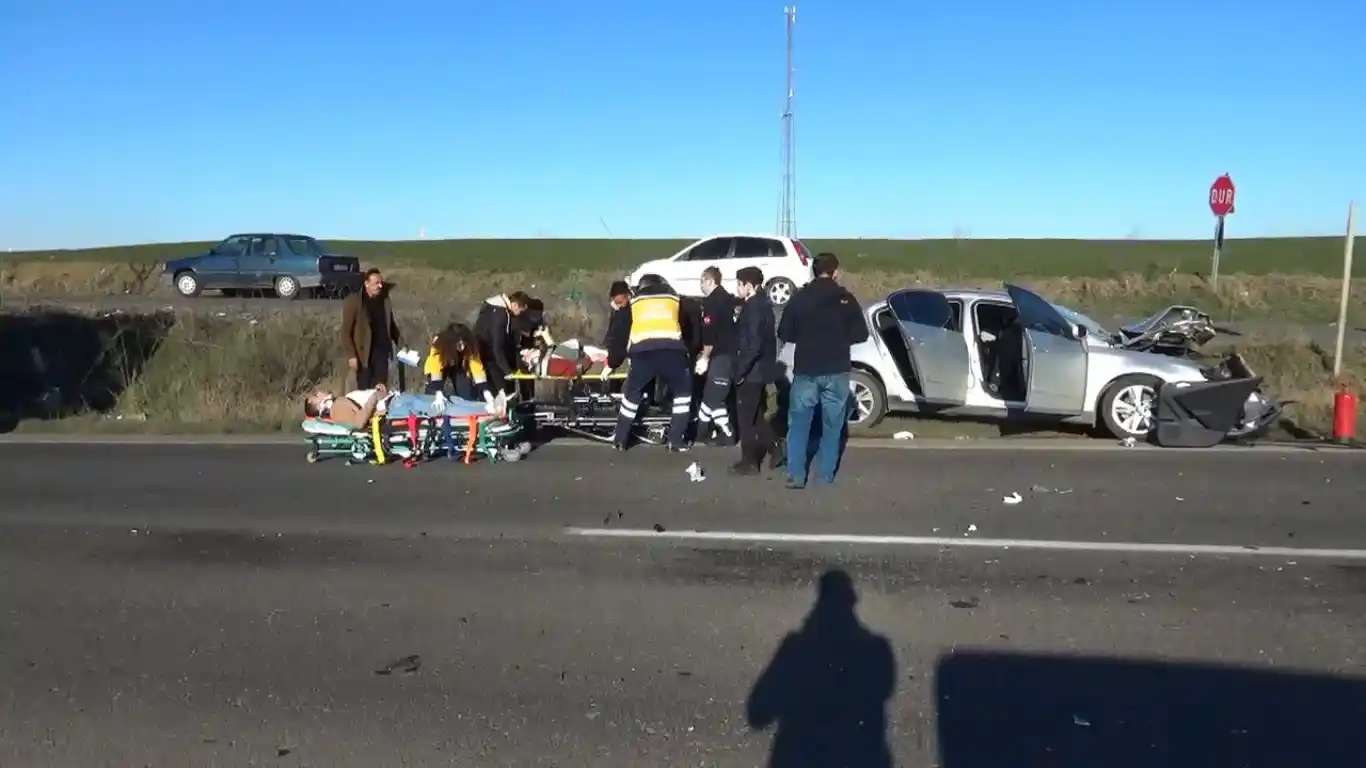 Tekirdağ’da feci kaza: 5 yaralı