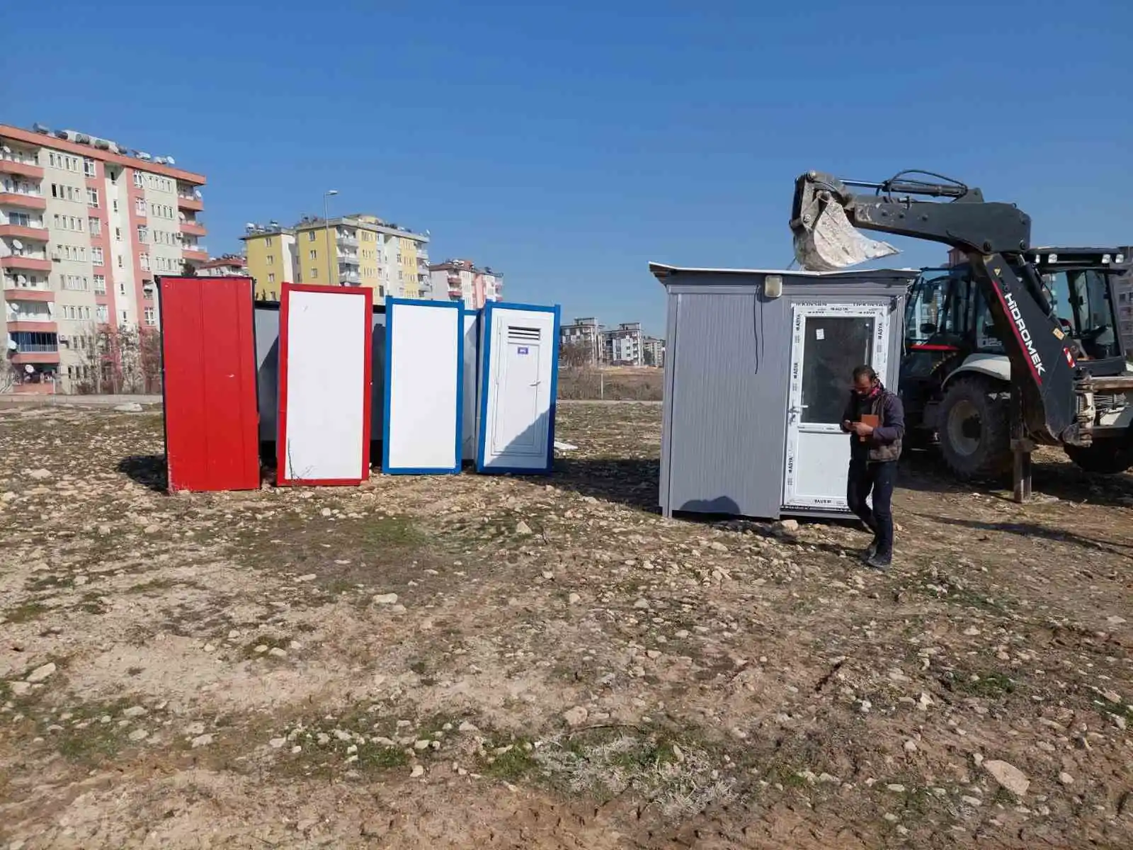 Temel ihtiyaçlar afet bölgesine ulaştırıldı