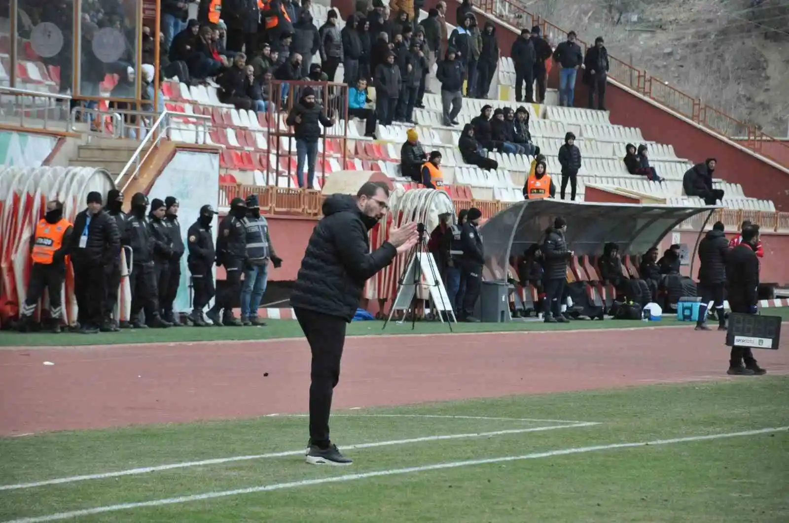 TFF 3. Lig: Gümüşhane Sportif Faaliyetler: 0 - Kınay Bulvarspor: 0
