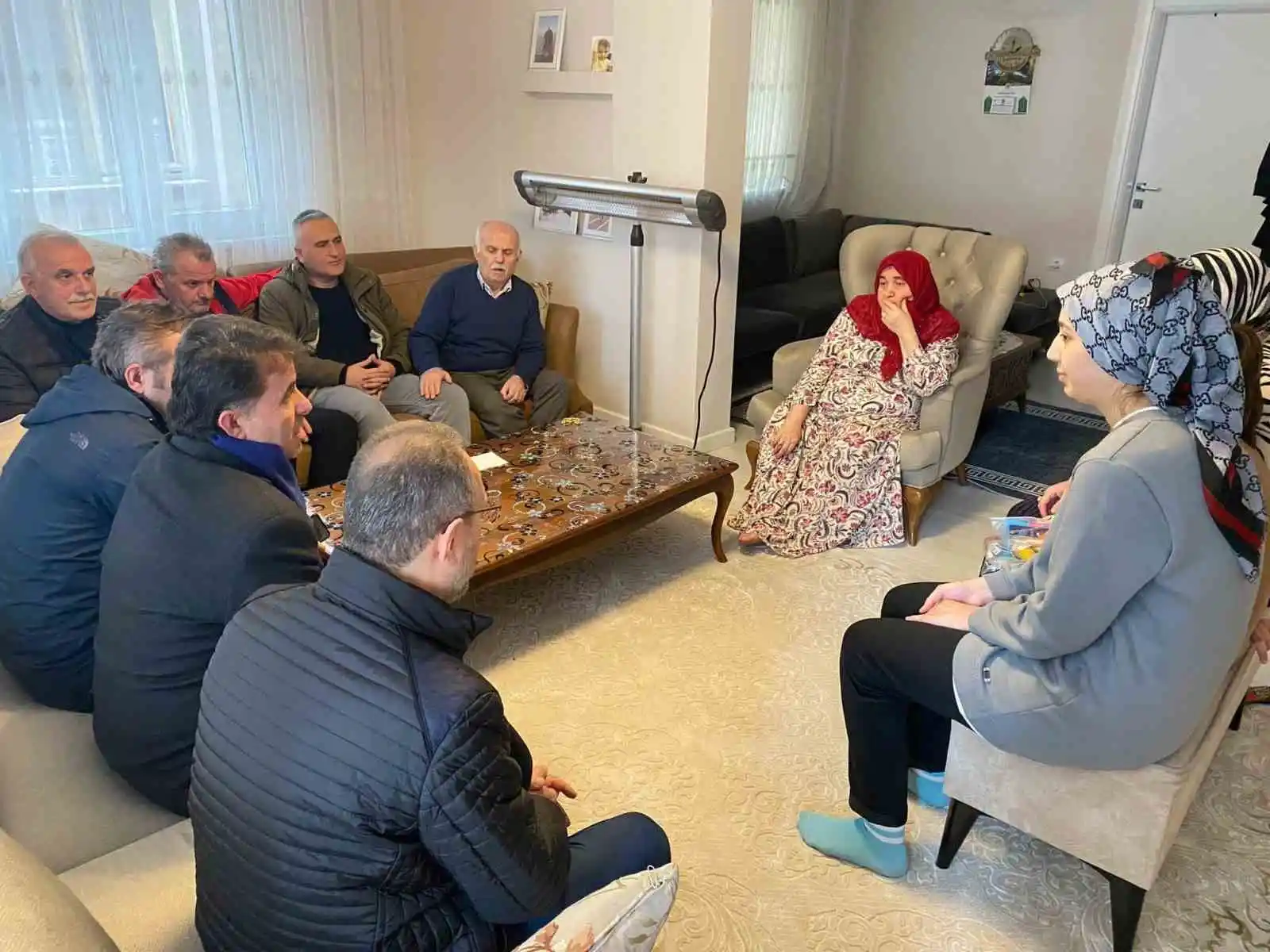 Türkeli’de 14 depremzede aile ağırlanıyor
