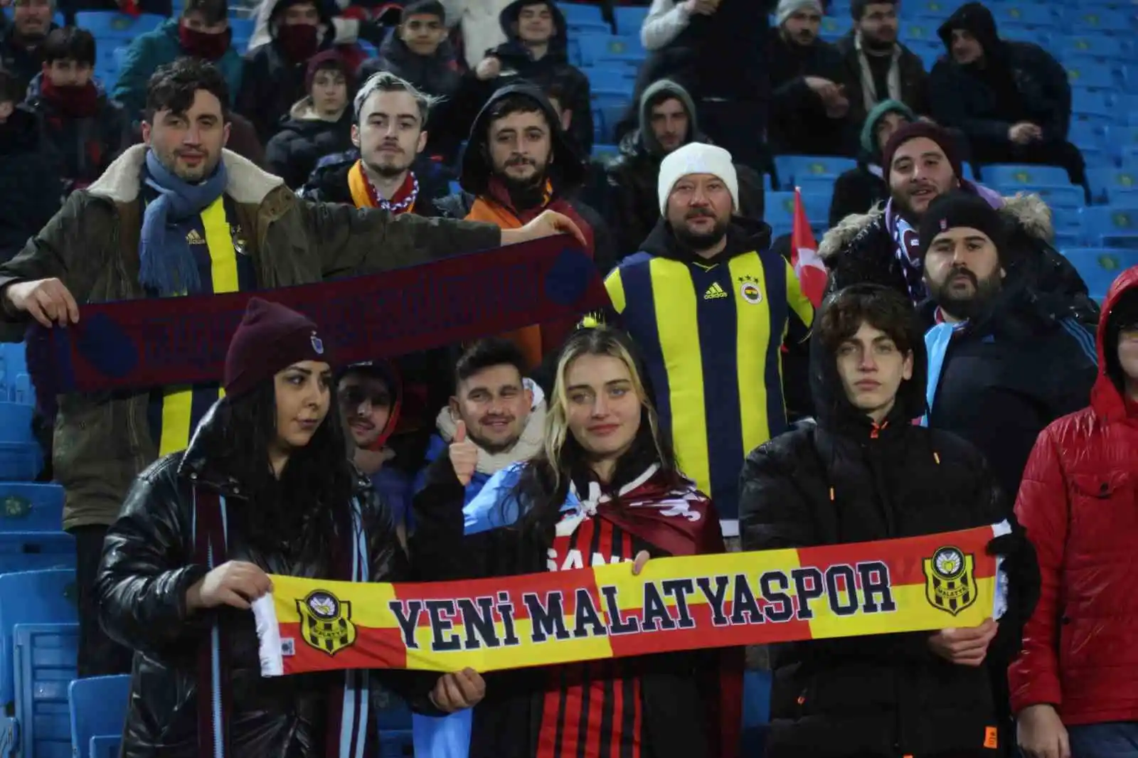 UEFA Avrupa Konferans Ligi: Trabzonspor: 0 - Basel: 0 (İlk yarı)