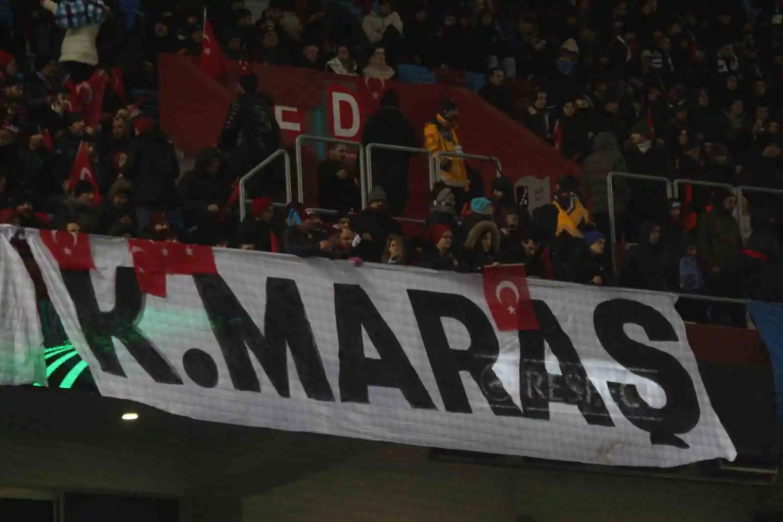 UEFA Avrupa Konferans Ligi: Trabzonspor: 0 - Basel: 0 (İlk yarı)