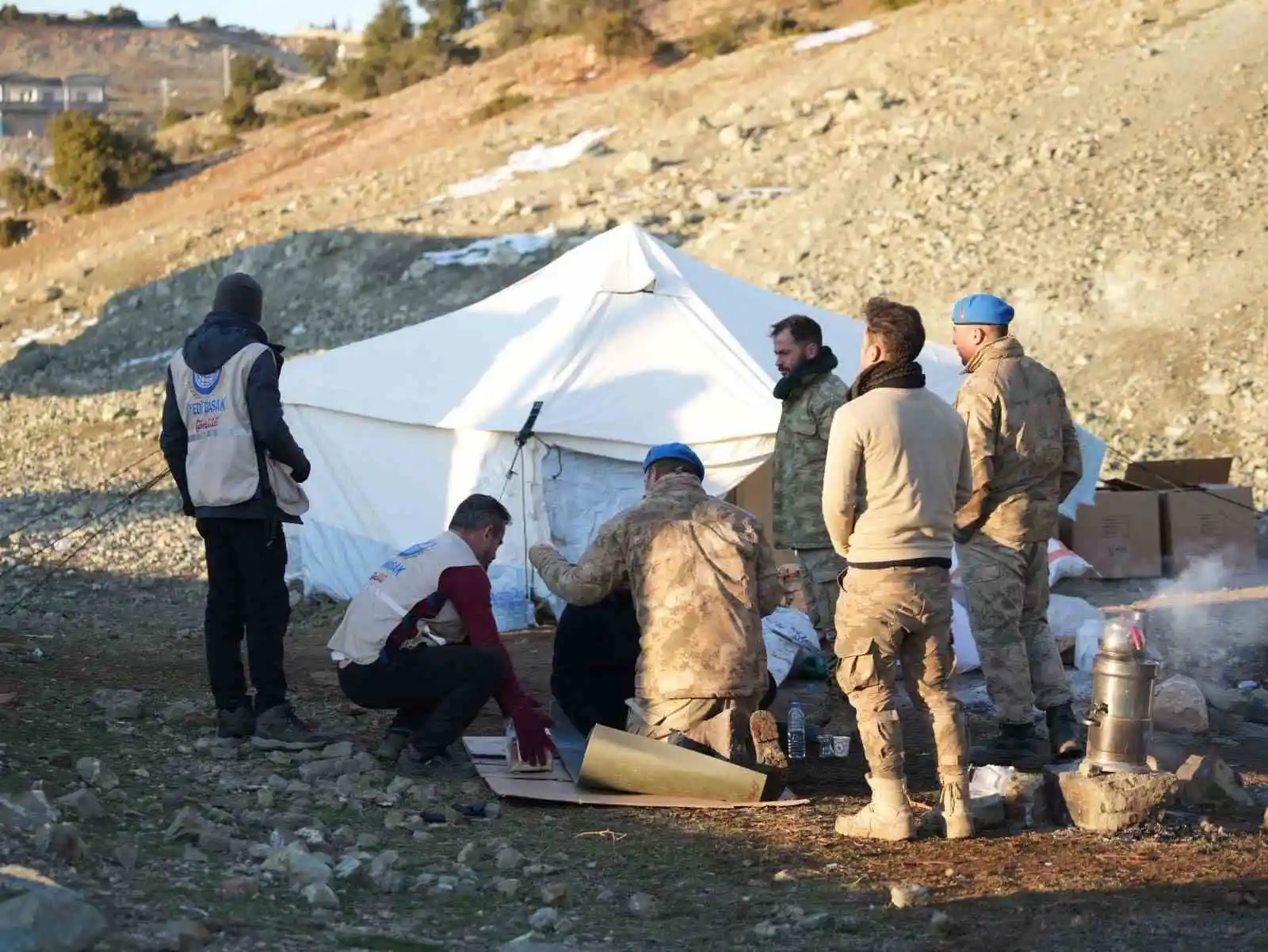 Yedi Başak Derneği’nin yardım seferberliği sürüyor
