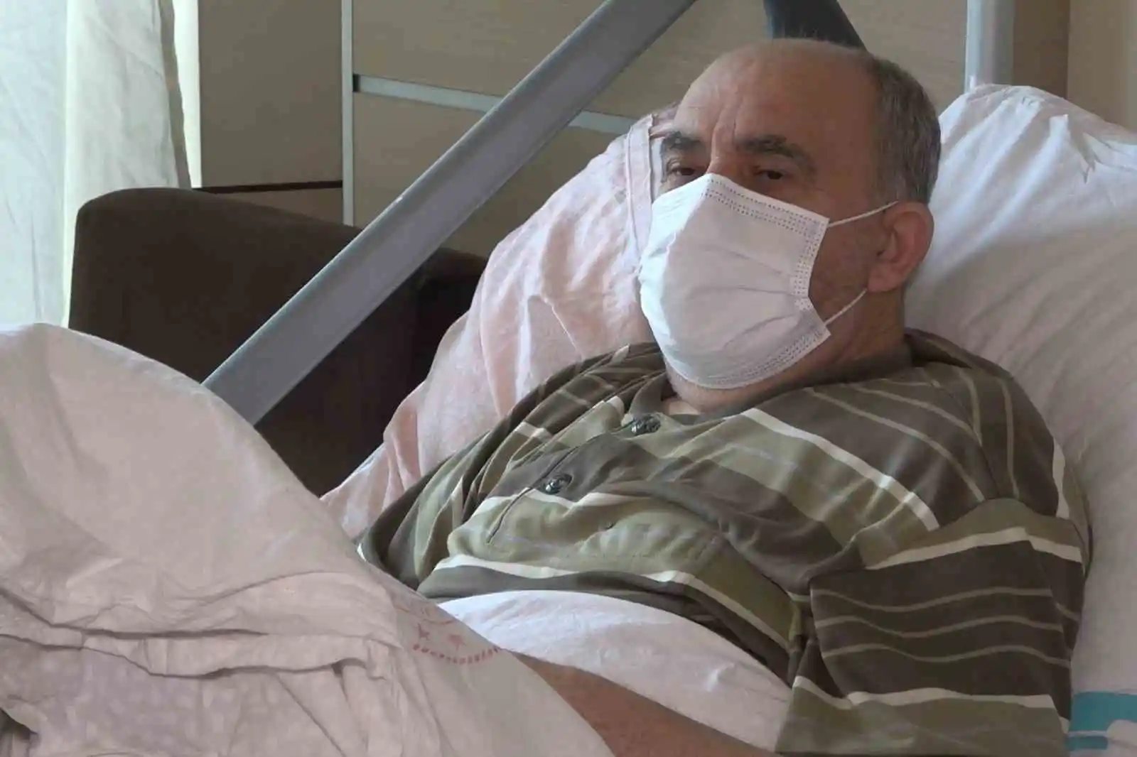 Ziyaret için gittiği oğlunun evinde depreme yakalanan vatandaş: