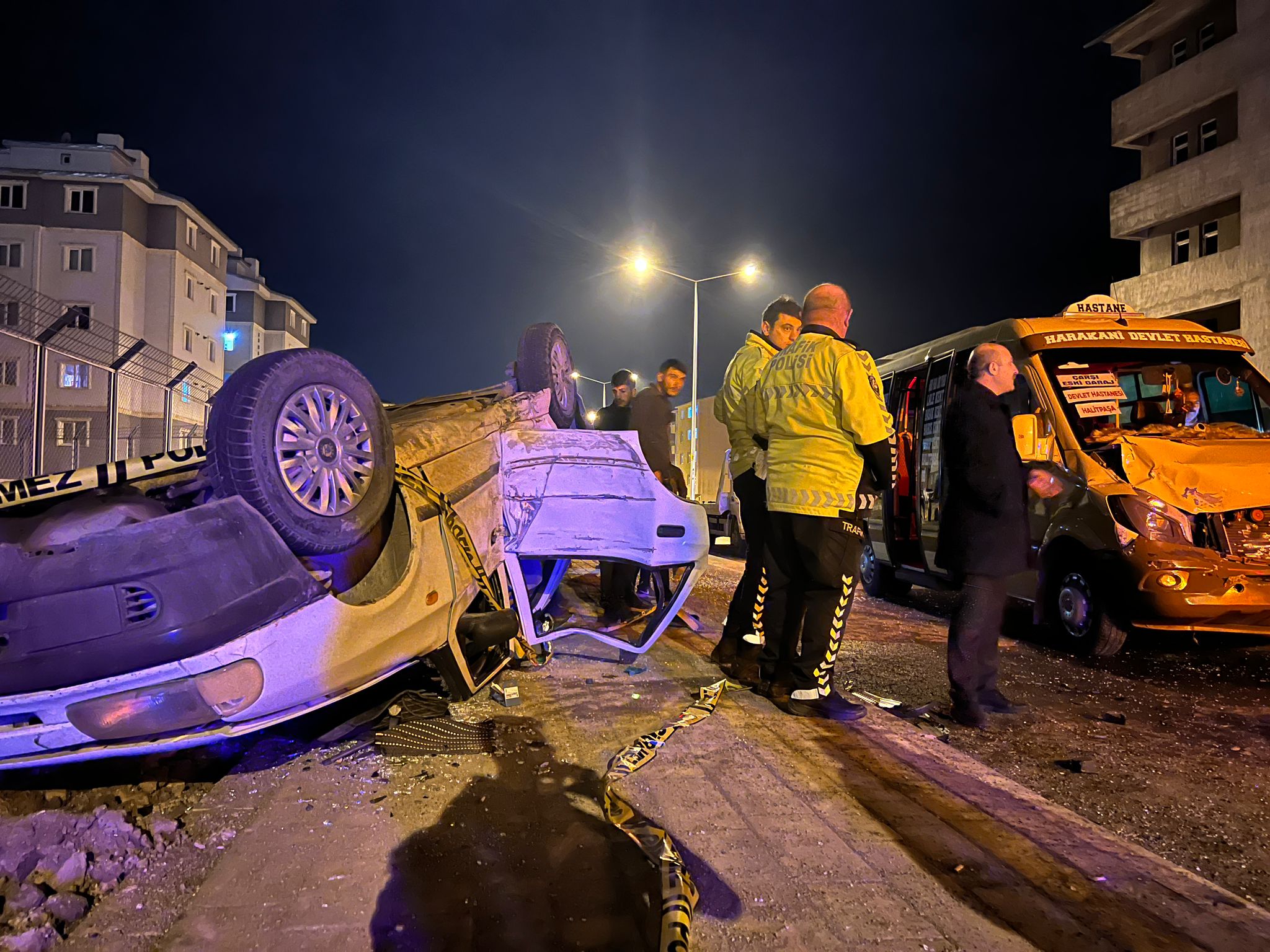 Kars'ta Feci Kaza Ölü Ve Yaralılar Var!