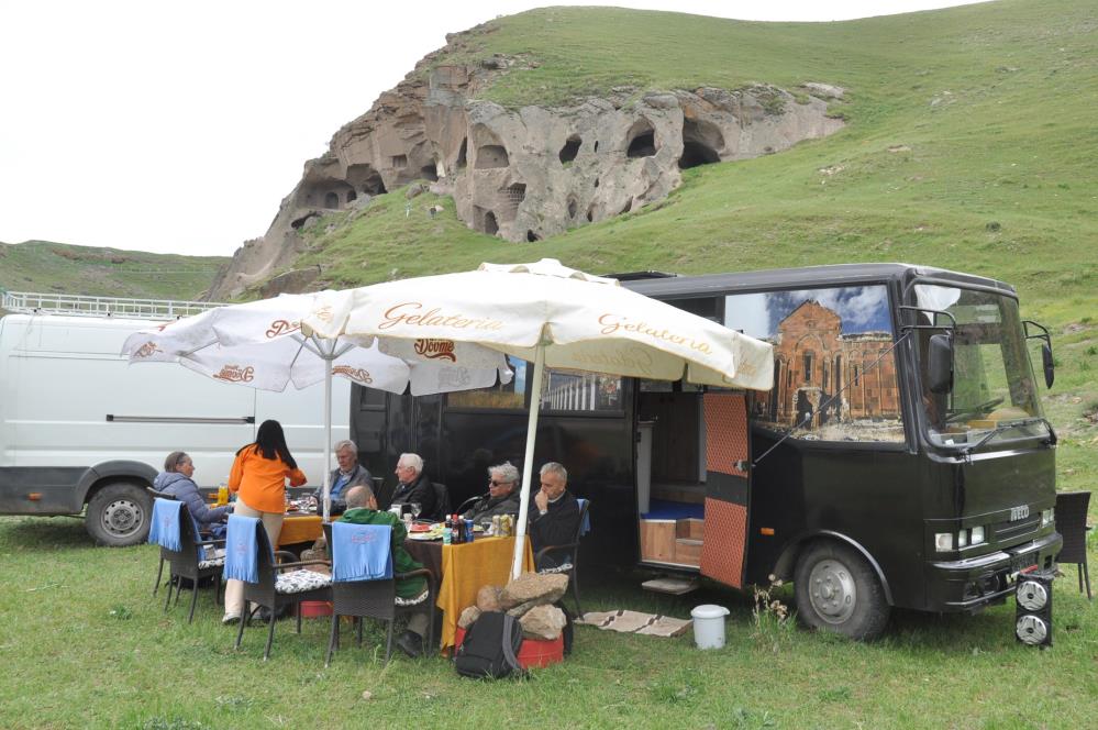 Kars'ta Karavan Turizmi Başladı