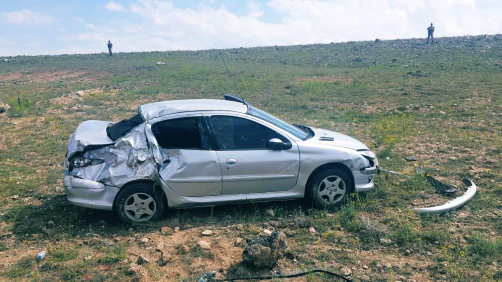 Sınavdan dönen öğretmenler kaza yaptı: 5 yaralı