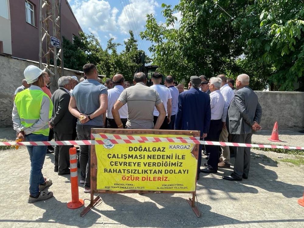 Kağızman'da doğalgaz için ilk kazma vuruldu