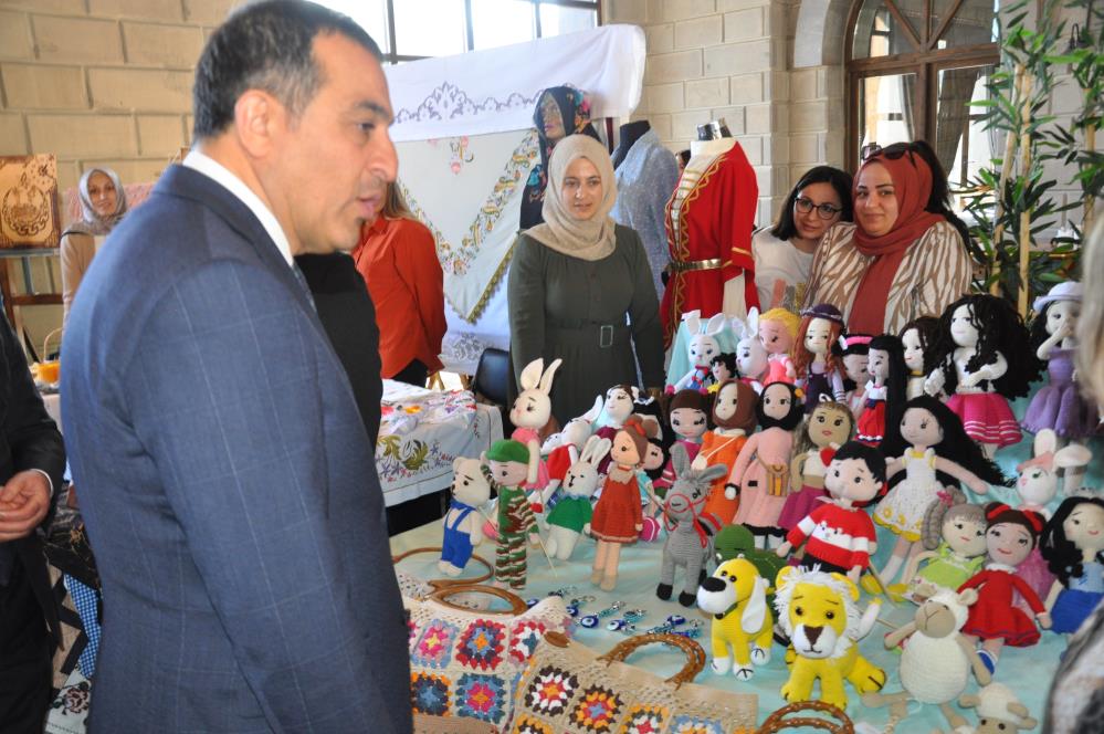 Kars'ta el emeği göz nuru ürünler sergilendi