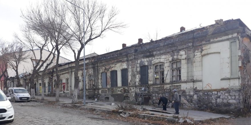 Kars'taki "Müftahiler'in Evi" satılıyor
