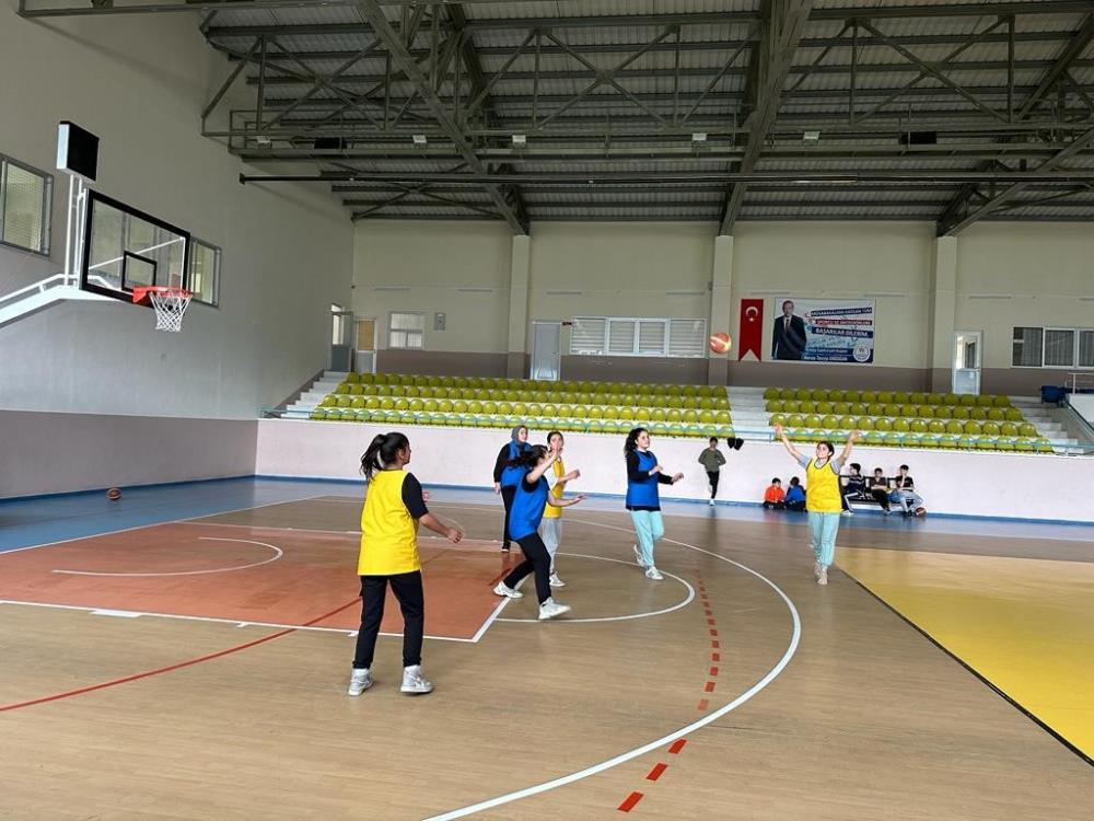 Kağızman'da Basketbol Turnuvası