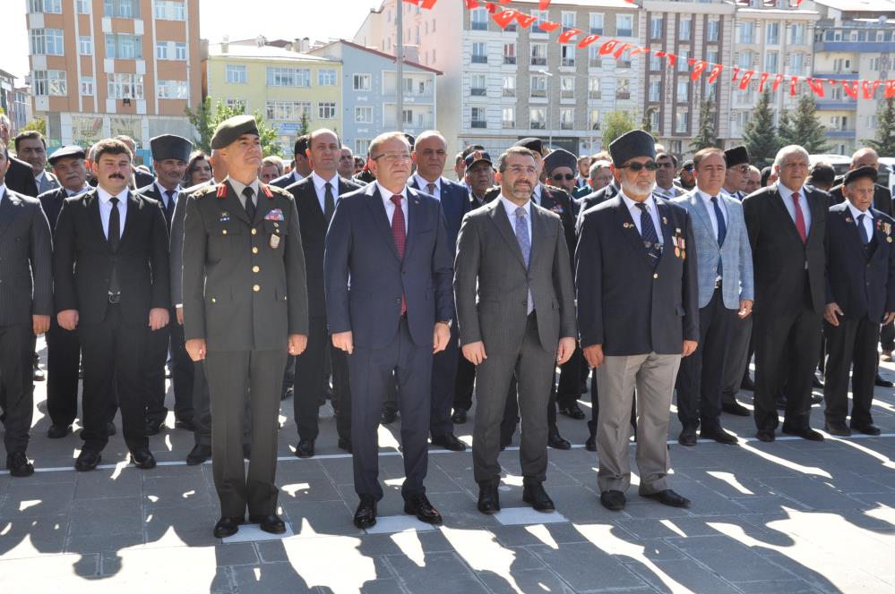 Kars'ta Gaziler Günü törenle kutlandı