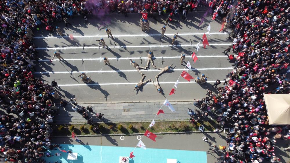 Kars'ta Cumhuriyet Bayramı coşkusu