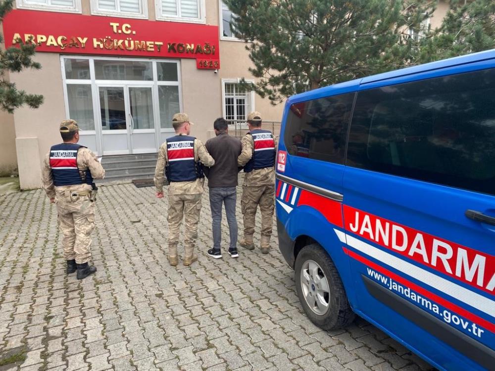 Kars'ta JASAT hayvan hırsızlarına göz açtırmıyor