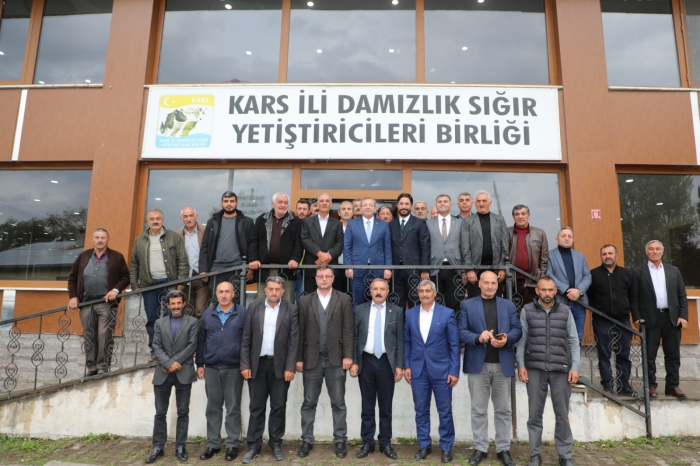 Vali Polat, Damızlık Birliği'ni Ziyaret Etti