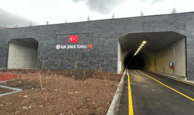 Aşık Şenlik Tüneli, tek yönlü olarak trafiğe açıldı