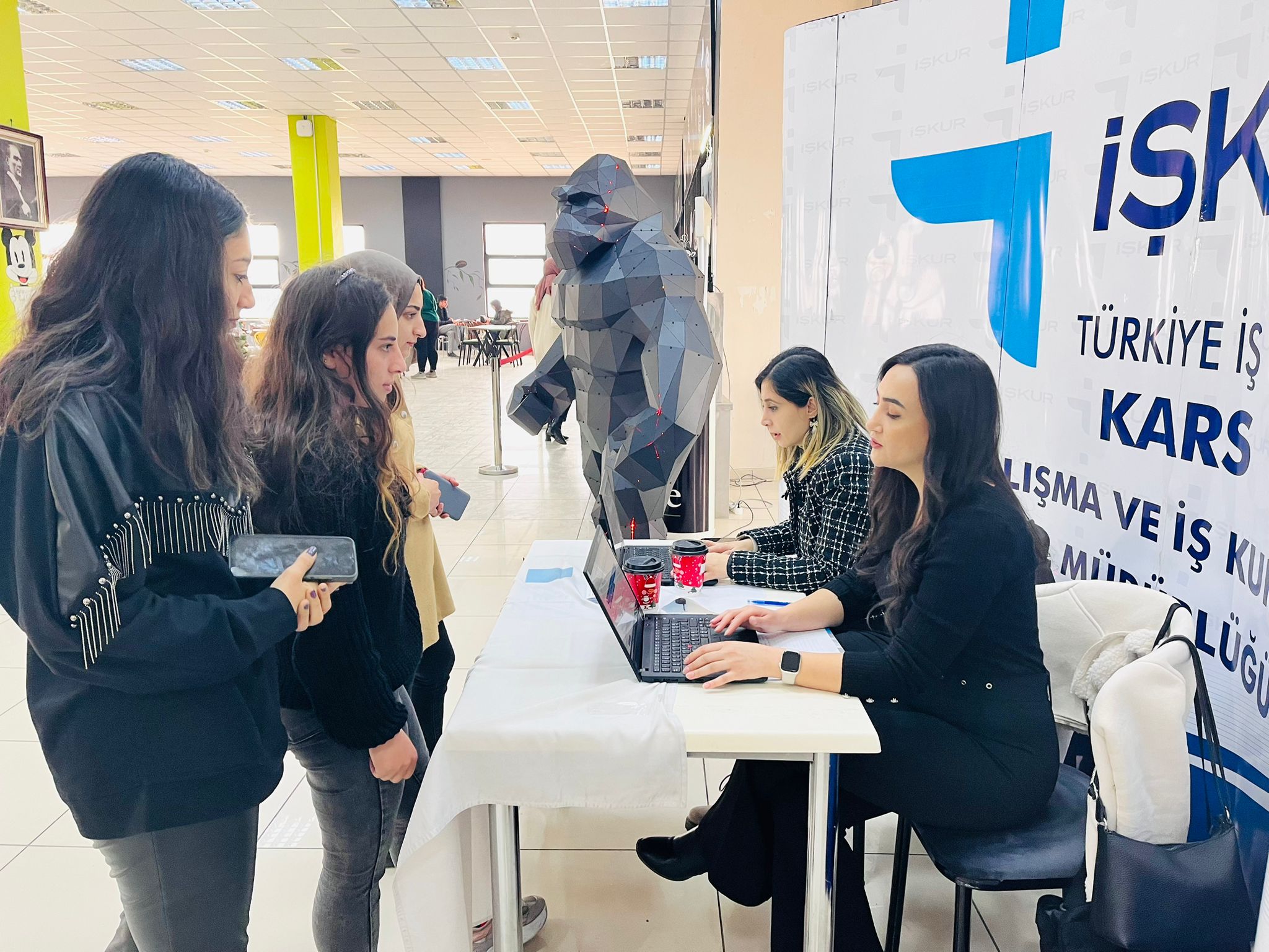 Kars İŞKUR, üniversiteli öğrencilerle buluştu